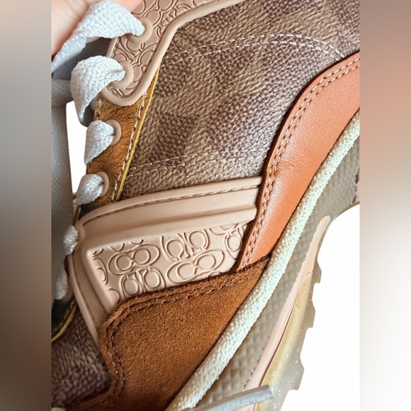 NEW— COACH C143 Brown and Cream Women's Sneakers Athletic shoes 🤎🩷 - Picture 5 of 11